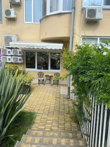 IS Studio
