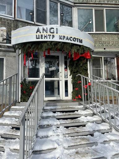 Angi