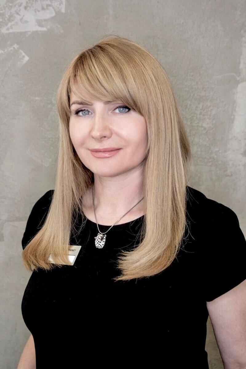 Чернякова Елена