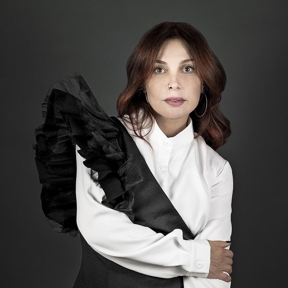 Диас Елена